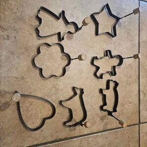 Metal Pancake and Egg Molds with Folding Handle - 7 Molds